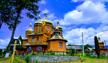 Церковь Святого Василия в Яблонице