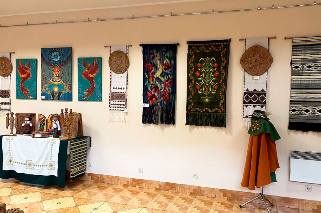 Музей етнографії та екології Карпатського краю