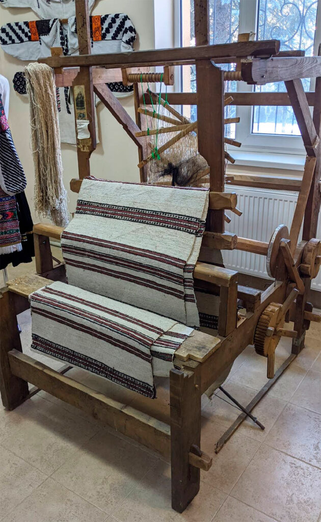 Музей етнографії та екології Карпатського краю